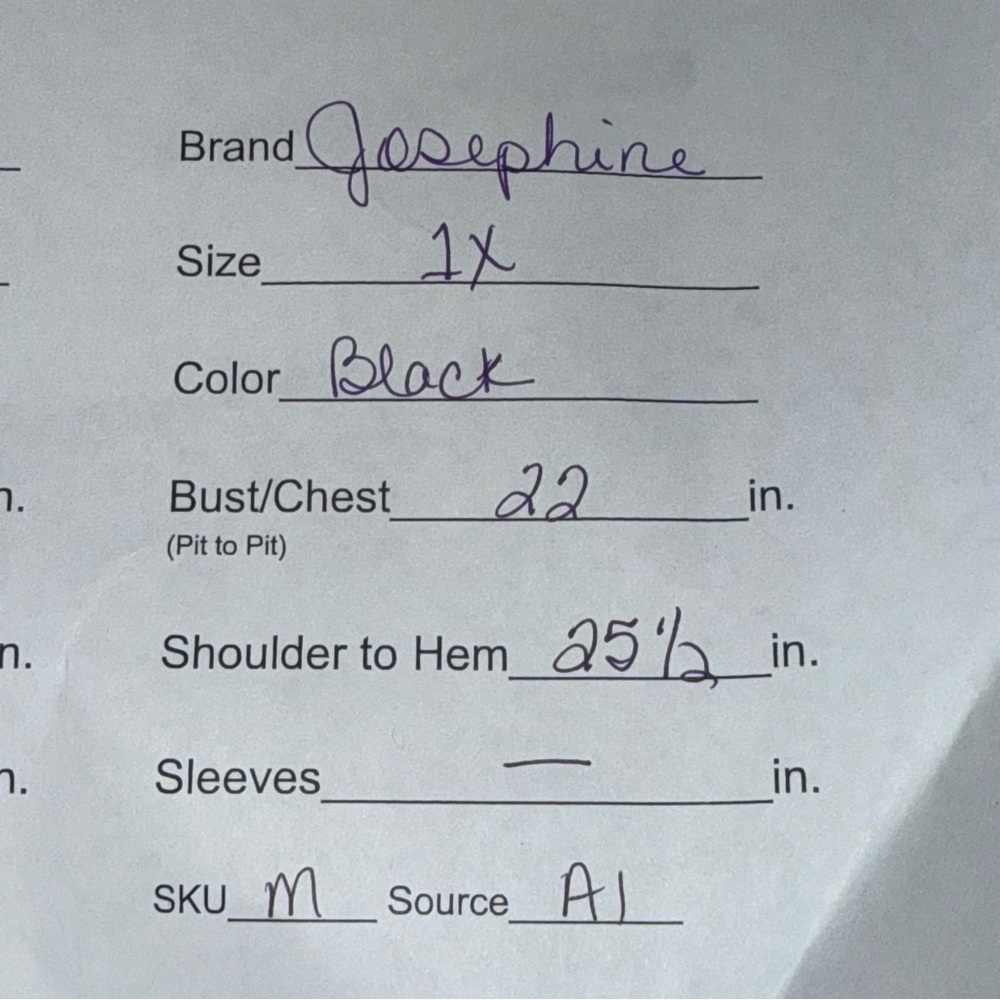 Josephine Woman Black Chiffon Sleeveless Blouse Classic Flowy Top - Picture 7 of 8